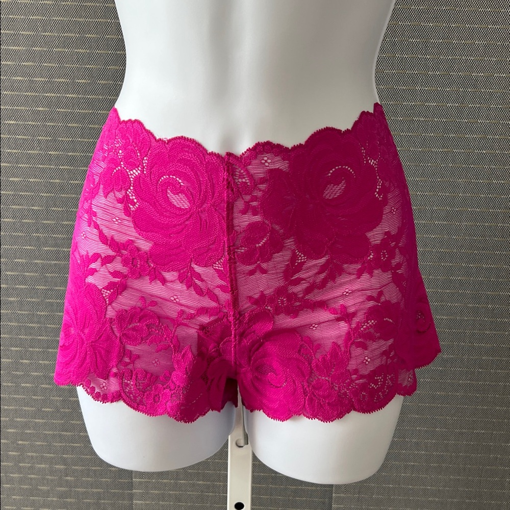 PINK Victoria’s Secret Floral Lace Boy Shorts - Fuchsia
